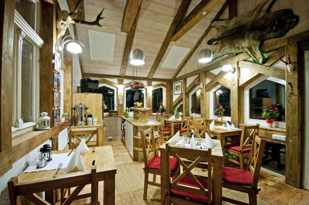 Vila Maria Hotel Tatranská Kotlina Zewnętrze zdjęcie