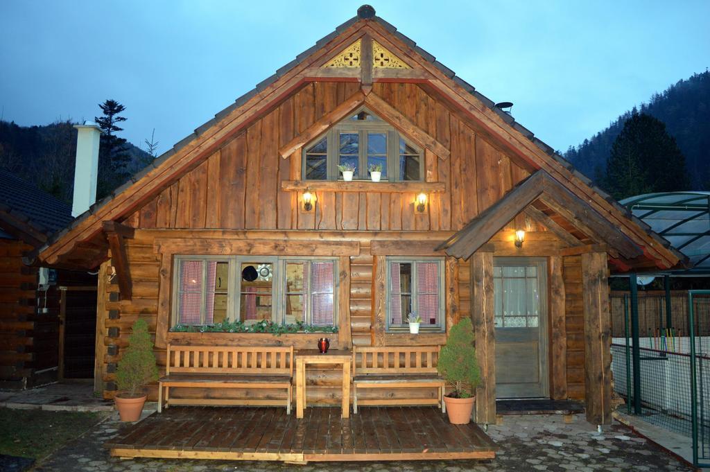 Vila Maria Hotel Tatranská Kotlina Zewnętrze zdjęcie