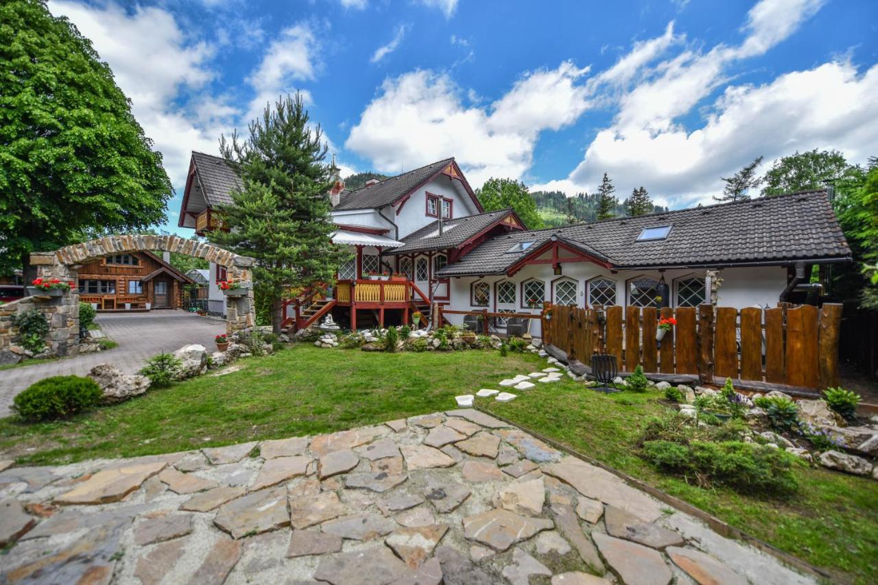 Vila Maria Hotel Tatranská Kotlina Zewnętrze zdjęcie