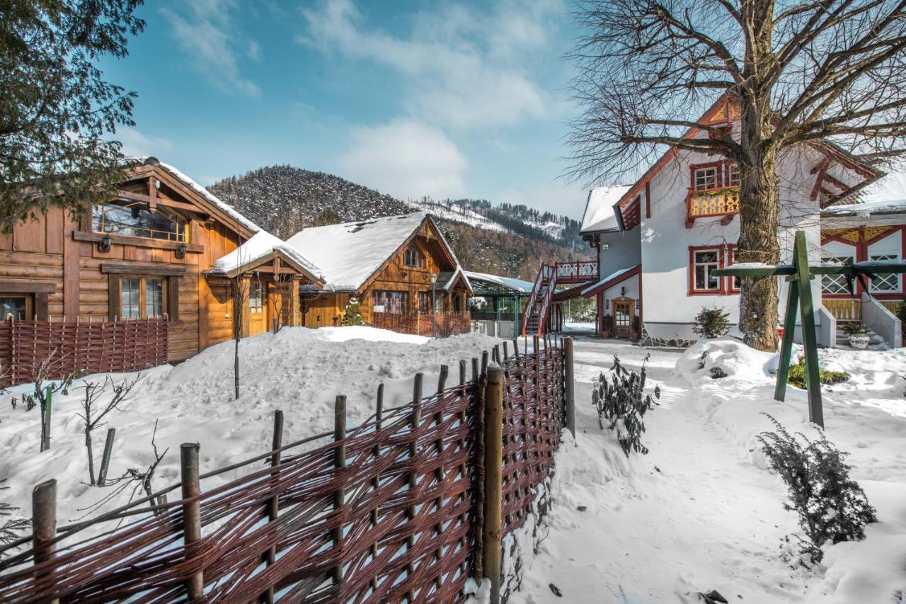 Vila Maria Hotel Tatranská Kotlina Zewnętrze zdjęcie