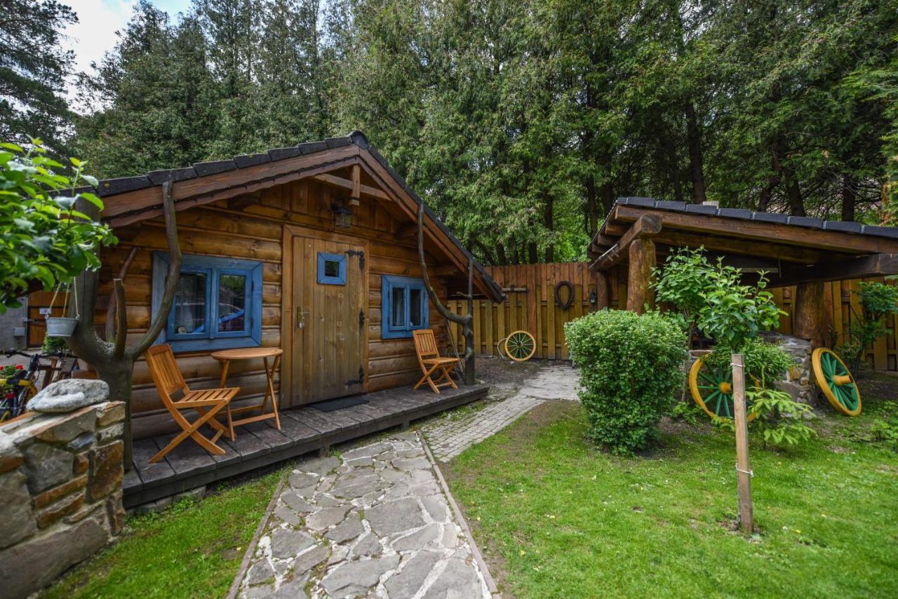 Vila Maria Hotel Tatranská Kotlina Zewnętrze zdjęcie